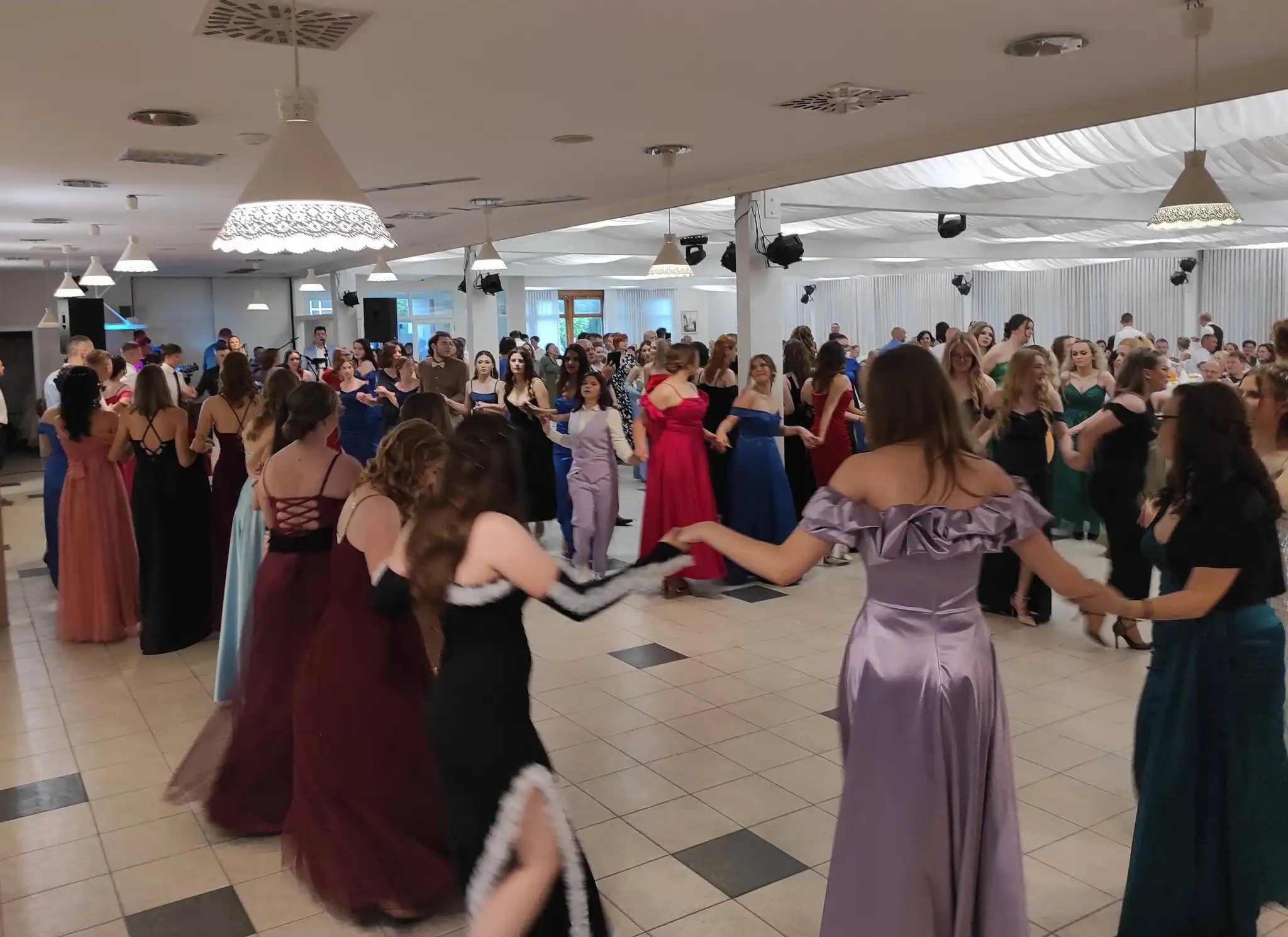 Ekonomska i trgovačka škola Čakovec maturalna večer 2024 (17)