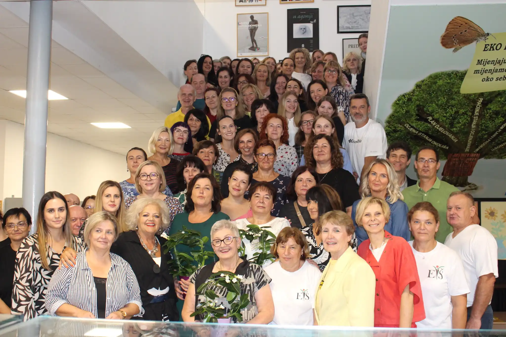 Ekonomska i trgovačka škola čakovec – Dušanka Novak, Ljerka Bogdan i Emilija Igrec (1) Ekonomska i trgovačka škola čakovec – Dušanka Novak, Ljerka Bogdan i Emilija Igrec (1)