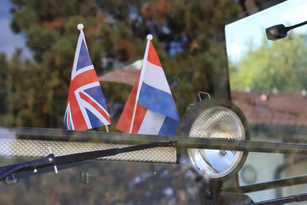 Elvis Kralj, DVD Totovec, vatrogasno vozilo (4)