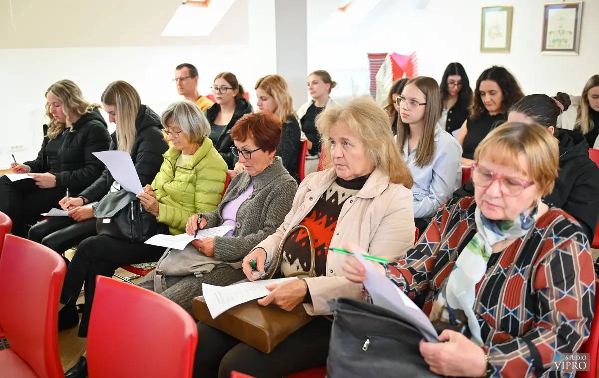 Esmeralda Slaviček (3)