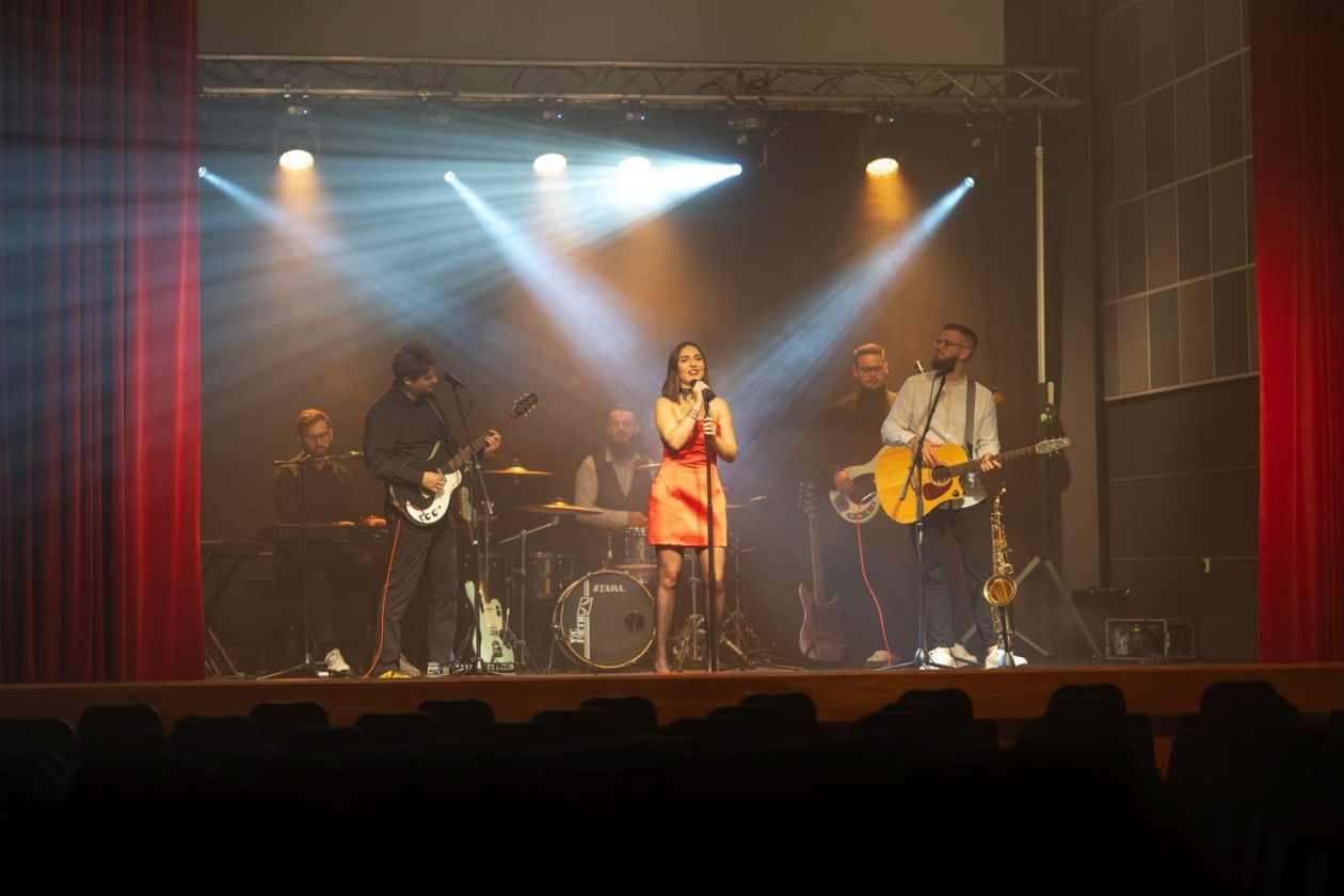 FABRIEL MEDIA Popcorn Bend (5)