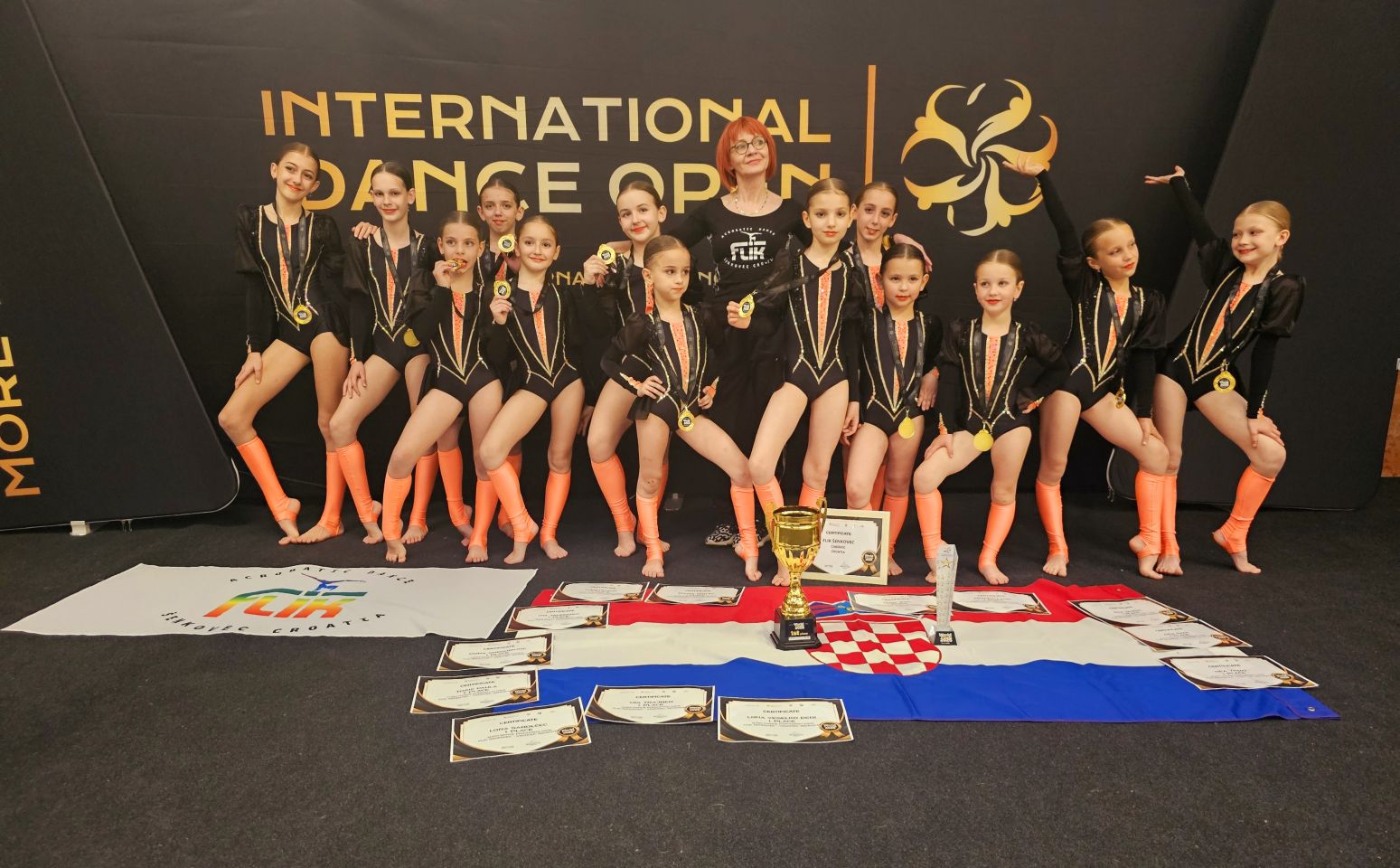 FLIK Šenkovec male plesačice (2) FLIK Šenkovec male plesačice (2)