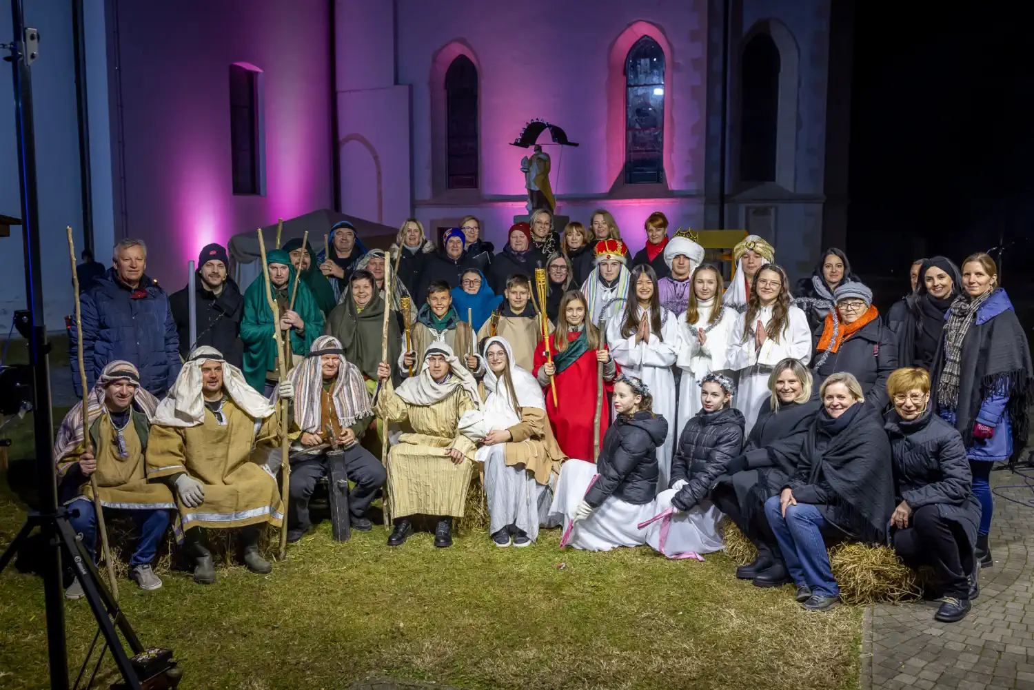 FOTO Bogati blagdanski program u Svetom Martinu na Muri razveselio sve generacije (12)