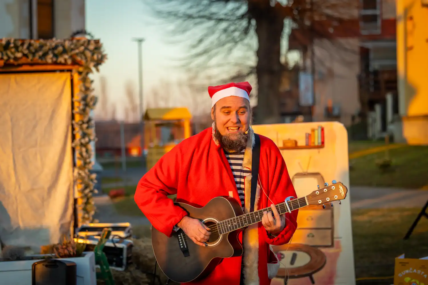 FOTO Bogati blagdanski program u Svetom Martinu na Muri razveselio sve generacije (34)