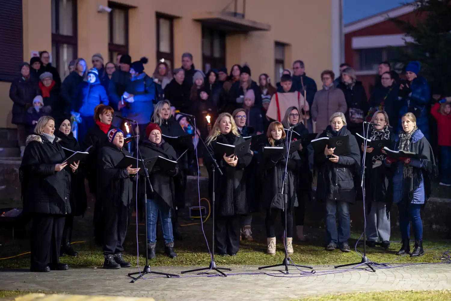 FOTO Bogati blagdanski program u Svetom Martinu na Muri razveselio sve generacije (44)