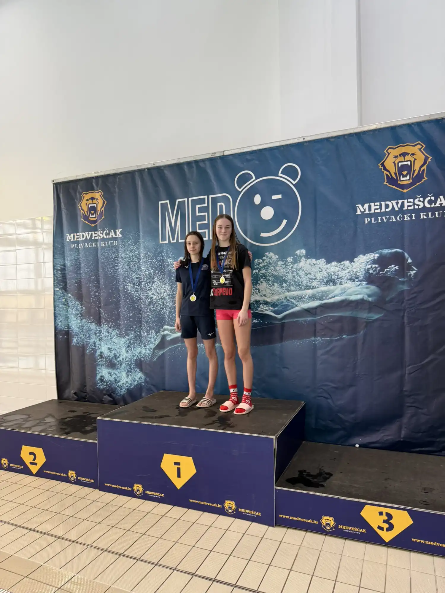 FOTO Članovi ČPK-a zasluženo osvojili šest medalja na plivačkom natjecanju ‘MEDO’ (5) FOTO Članovi ČPK-a zasluženo osvojili šest medalja na plivačkom natjecanju ‘MEDO’ (5)