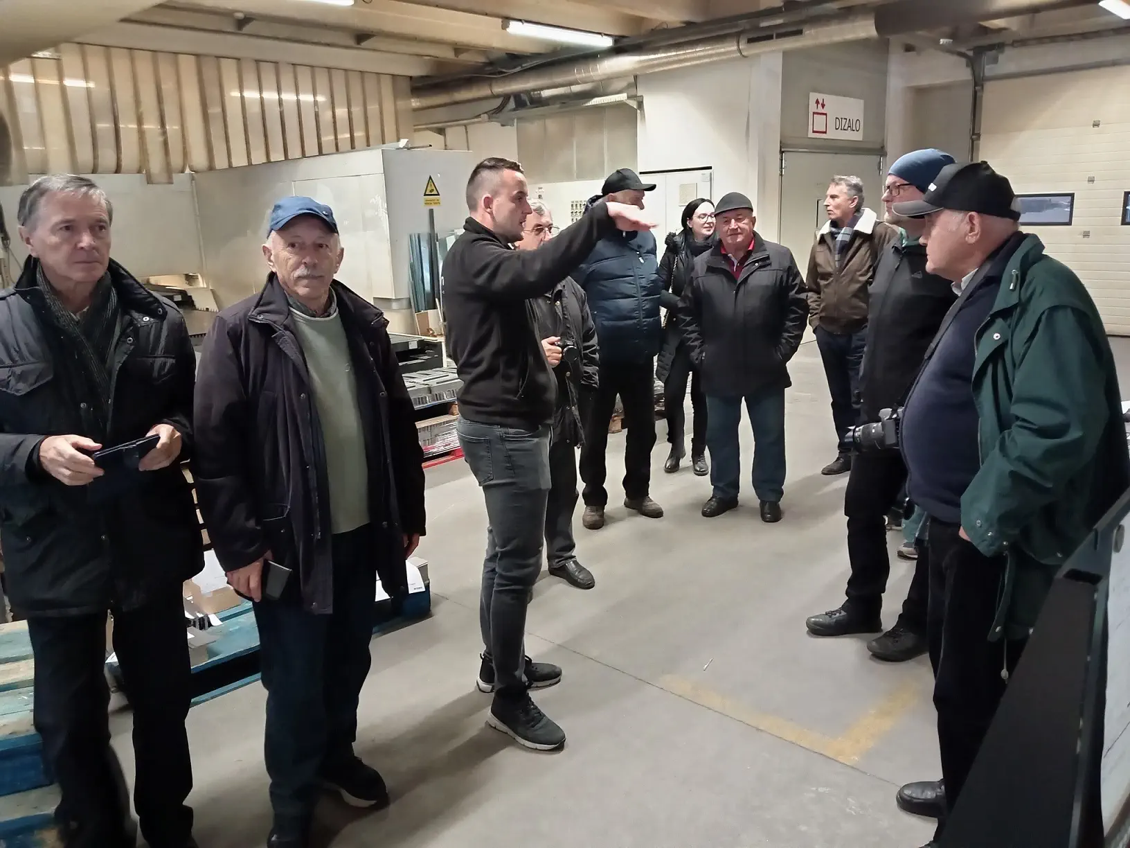 FOTO Članovi Društva pedagoga tehničke kulture Varaždina i Međimurske županije na stručnoj ekskurziji po Međimurju (29) FOTO Članovi Društva pedagoga tehničke kulture Varaždina i Međimurske županije na stručnoj ekskurziji po Međimurju (29)