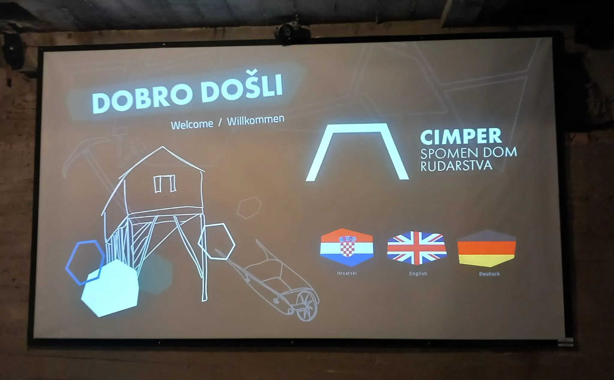 FOTO Članovi Društva pedagoga tehničke kulture Varaždina i Međimurske županije na stručnoj ekskurziji po Međimurju (32) FOTO Članovi Društva pedagoga tehničke kulture Varaždina i Međimurske županije na stručnoj ekskurziji po Međimurju (32)