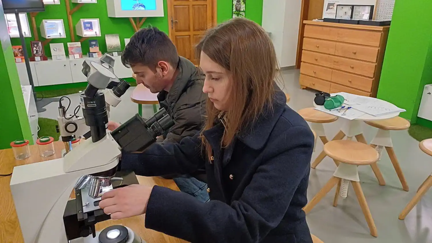 FOTO FOTO Umjetnost, znanost i priroda Križovec još jednom zablistao u Noći muzeja 2025 (13) FOTO FOTO Umjetnost, znanost i priroda Križovec još jednom zablistao u Noći muzeja 2025 (13)