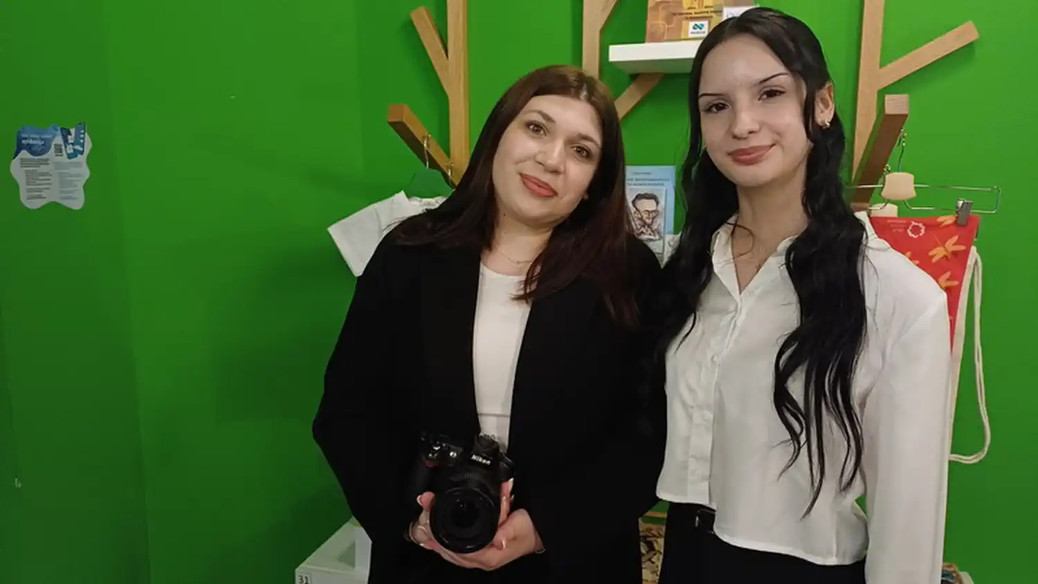 FOTO FOTO Umjetnost, znanost i priroda Križovec još jednom zablistao u Noći muzeja 2025 (5) FOTO FOTO Umjetnost, znanost i priroda Križovec još jednom zablistao u Noći muzeja 2025 (5)