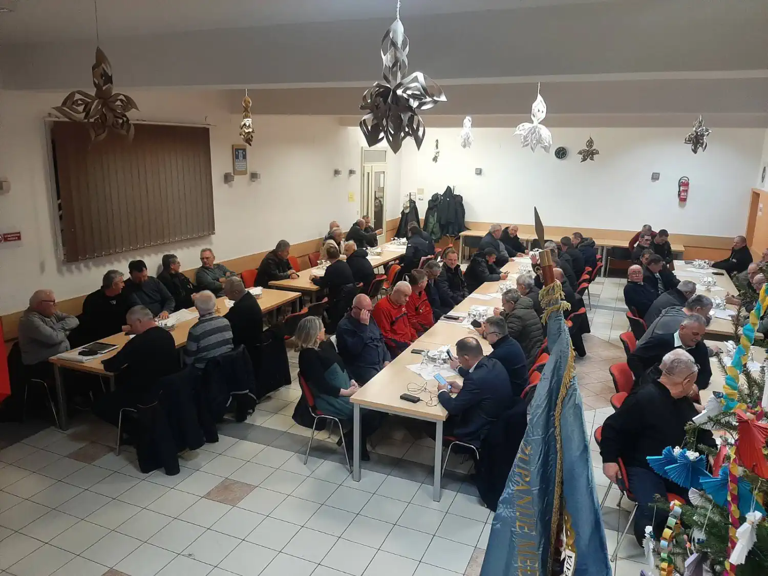 FOTO Izvještajni Sabor Udruge veterana u Mihovljanu Čestitke i najave za 2025. godinu (1) FOTO Izvještajni Sabor Udruge veterana u Mihovljanu Čestitke i najave za 2025. godinu (1)