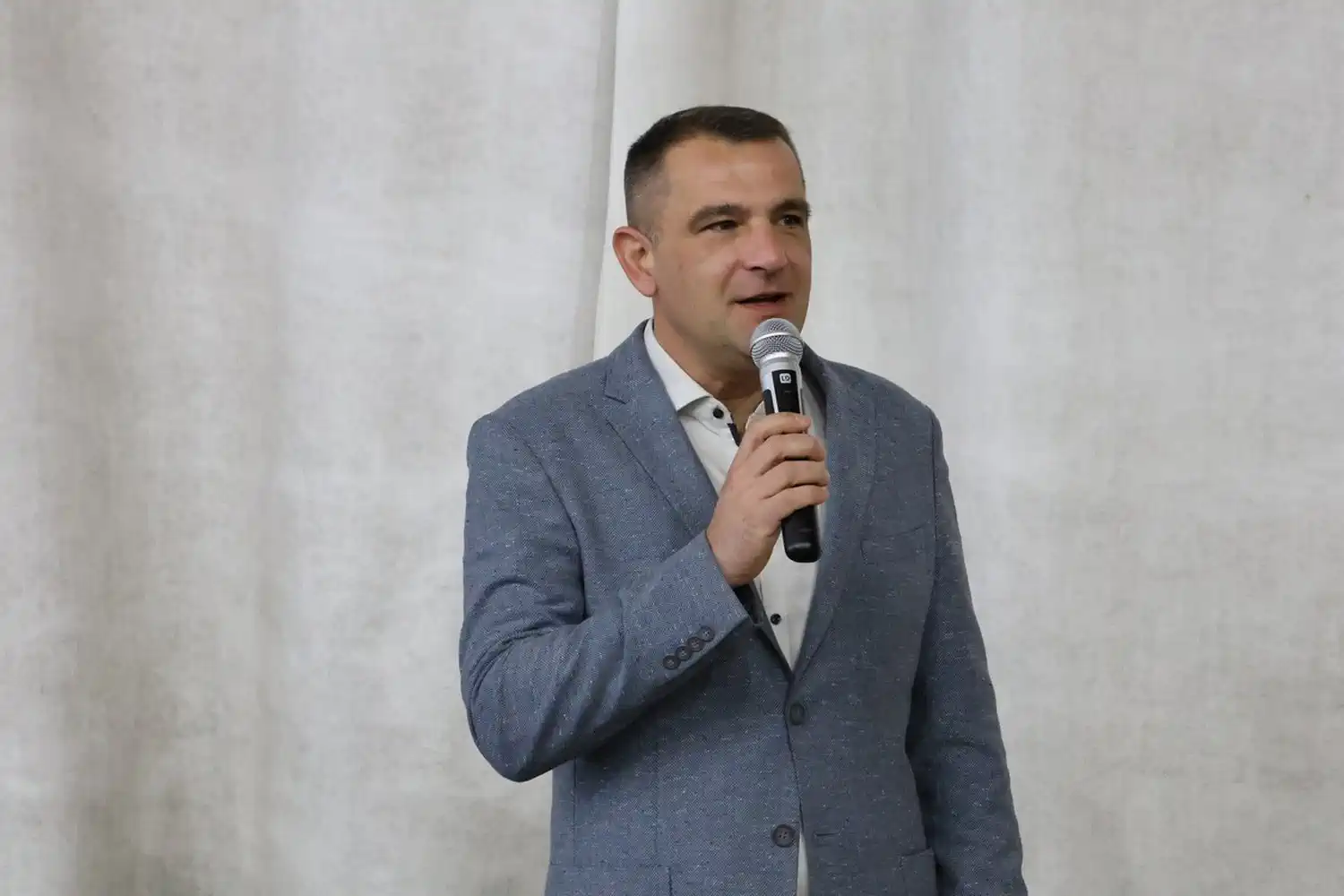 FOTO Međunarodni judo turnir u Nedelišću Borci iz 10 zemalja pokazali sjajne vještine (5) FOTO Međunarodni judo turnir u Nedelišću Borci iz 10 zemalja pokazali sjajne vještine (5)