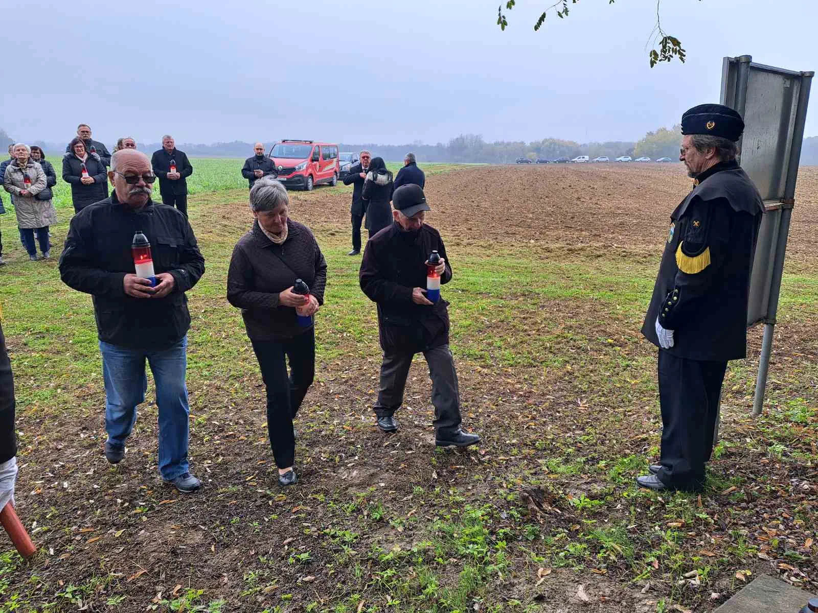 FOTO Obilježena 63. obljetnica rudarske nesreće u jami „Maj 3“ u Murskom Središću (22) FOTO Obilježena 63. obljetnica rudarske nesreće u jami „Maj 3“ u Murskom Središću (22)