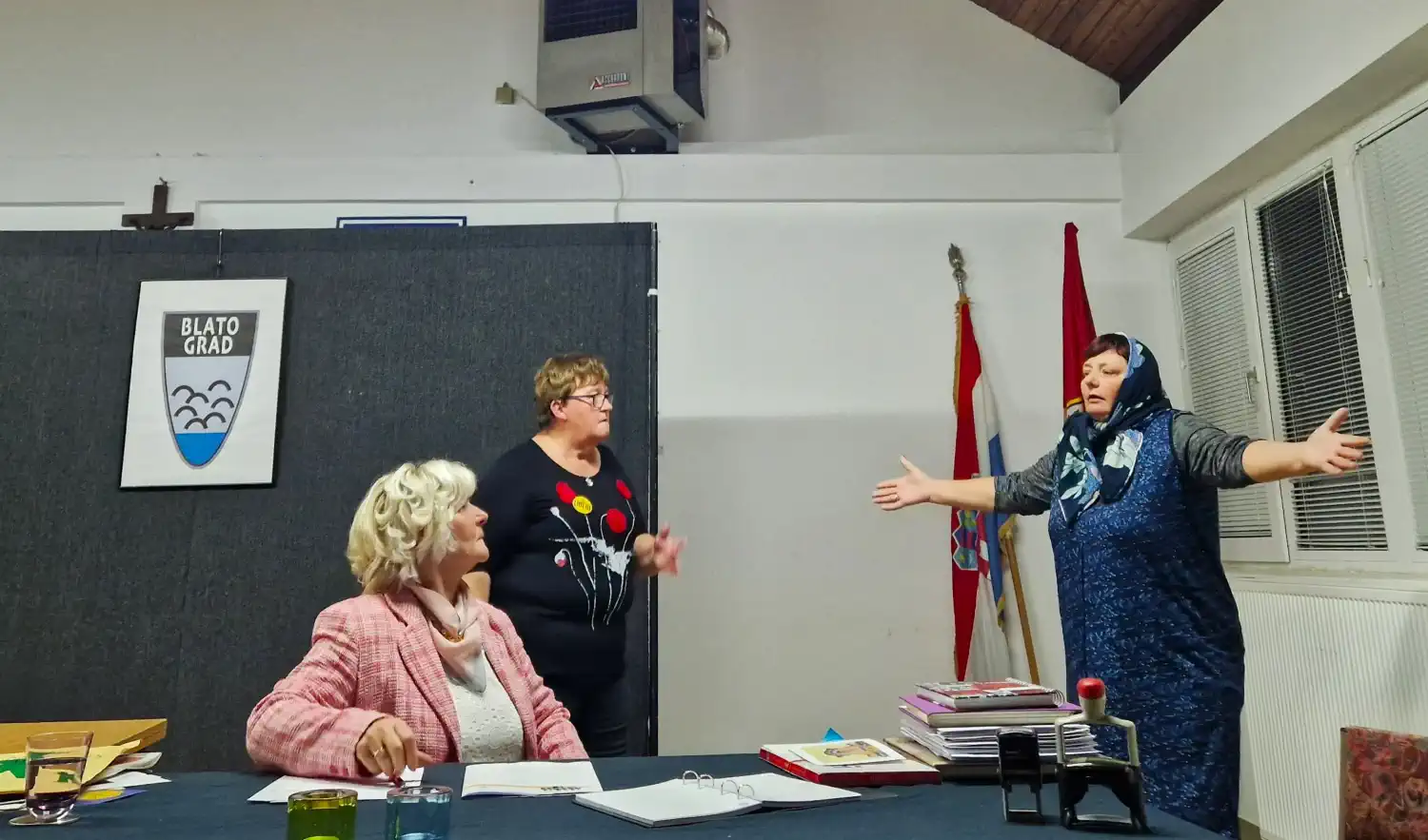 FOTO Predstava ‘Kana’ osvježila kulturni duh Knezovca (15)