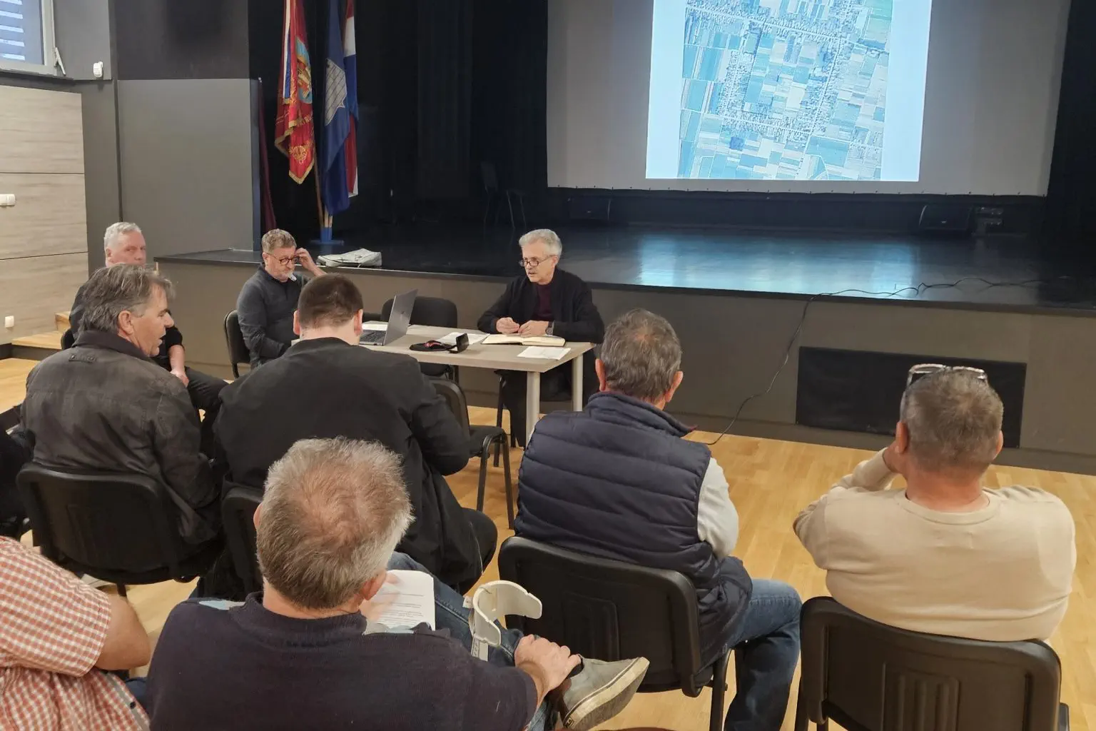 FOTO Predstavljen urbanistički plan uređenja središnjeg dijela Novog Sela Rok (2) FOTO Predstavljen urbanistički plan uređenja središnjeg dijela Novog Sela Rok (2)