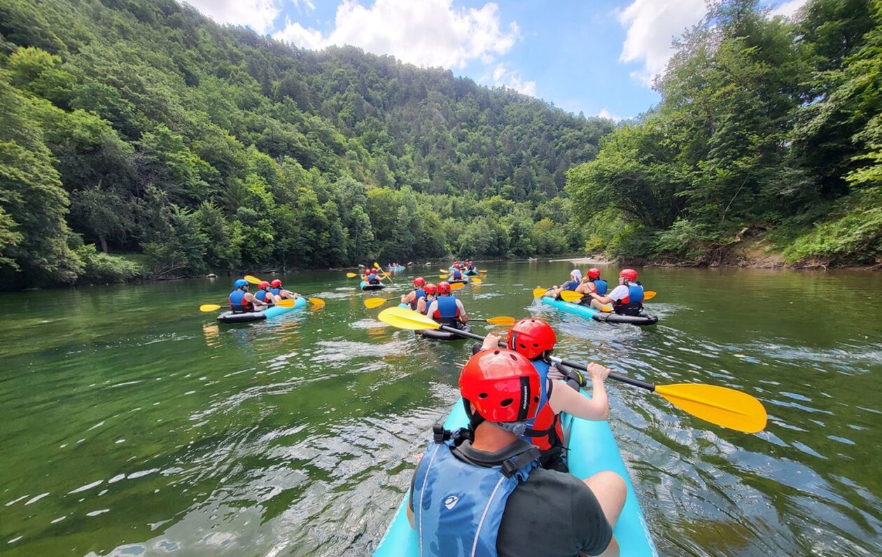 FOTO Raftingom na Kupi članovi Labuda započeli pripreme za Lov na labuđe pero (11) FOTO Raftingom na Kupi članovi Labuda započeli pripreme za Lov na labuđe pero (11)