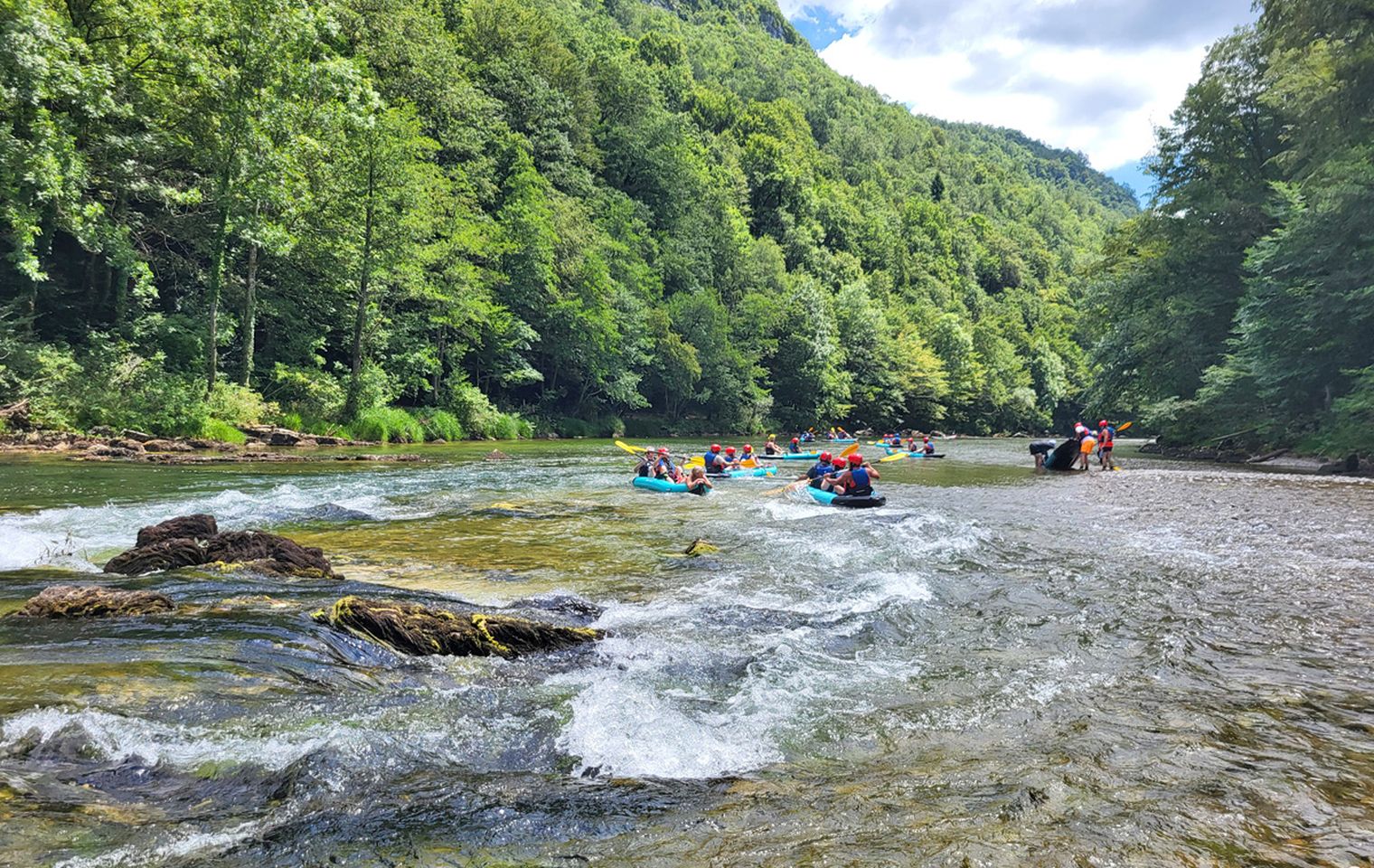 FOTO Raftingom na Kupi članovi Labuda započeli pripreme za Lov na labuđe pero (17)