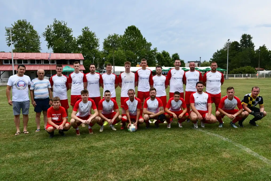 FOTO STRUKOVEC NK HAJDUK (183) (Medium)