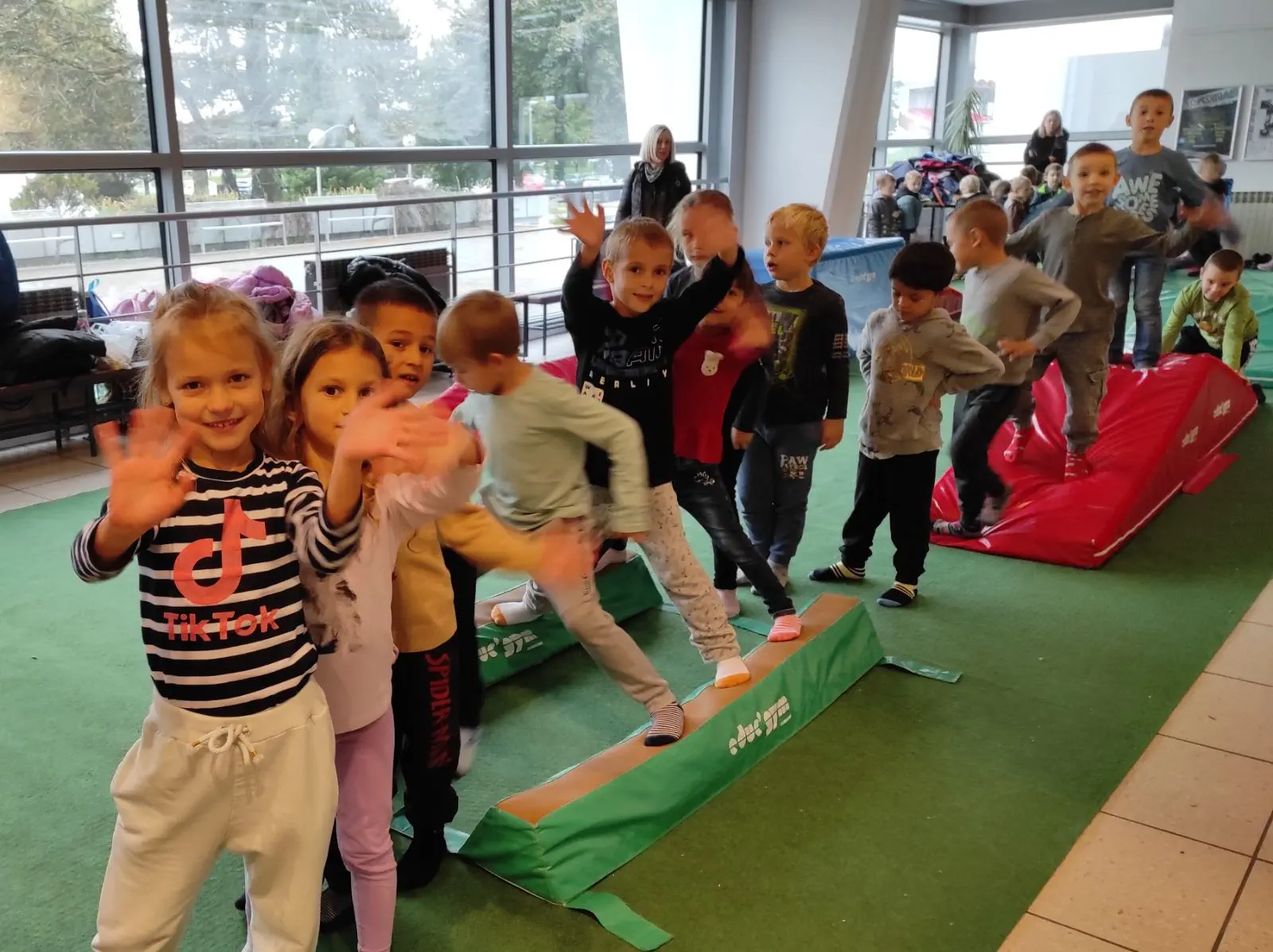 FOTO Sportaši na Sajmu sigurnosti Gimnastika, karate i džudo oduševili posjetitelje (9)