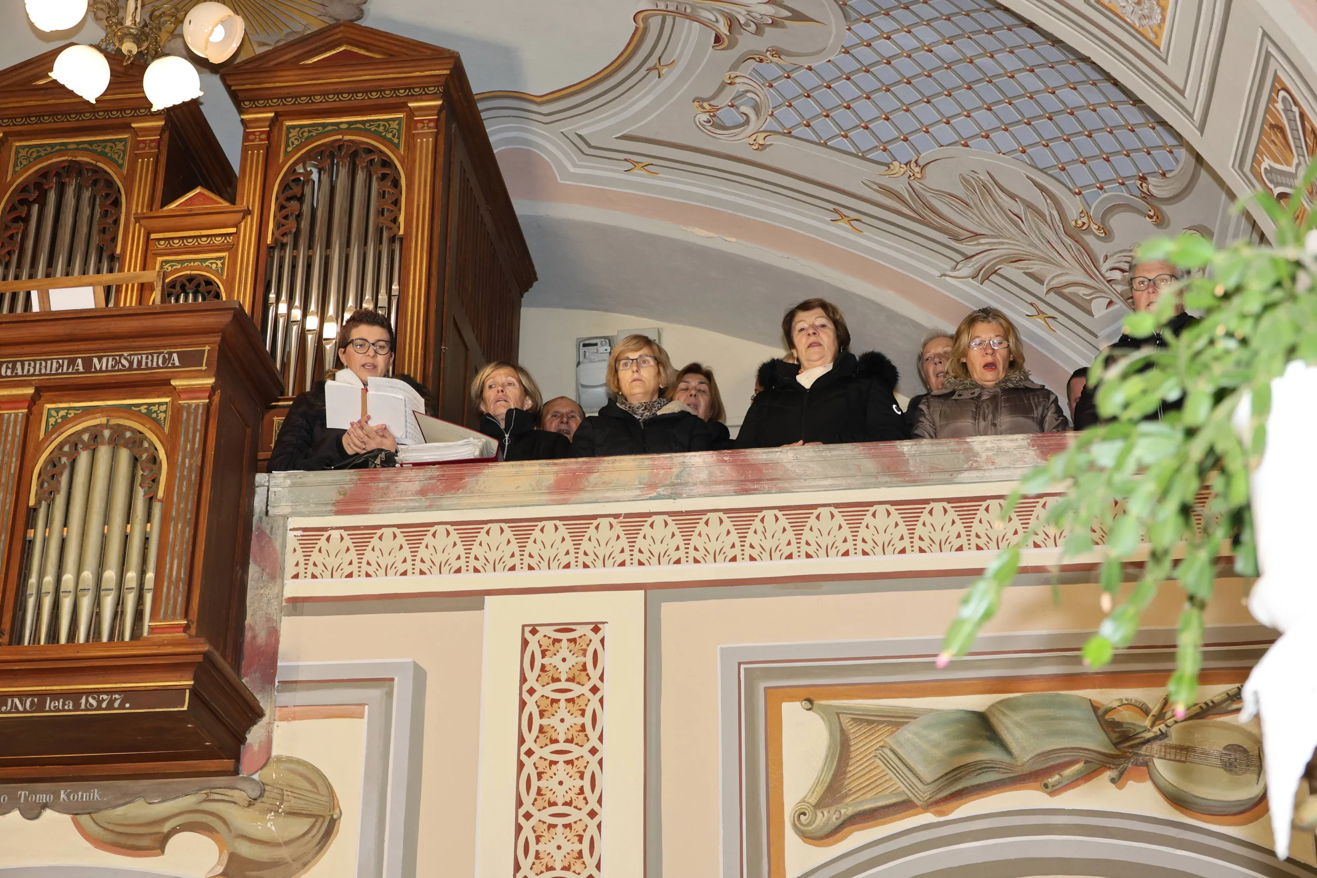 FOTO U Donjem Kraljevcu obilježena proslava sv. Cecilije, zaštitnice pjevača 2024 (1) FOTO U Donjem Kraljevcu obilježena proslava sv. Cecilije, zaštitnice pjevača 2024 (1)