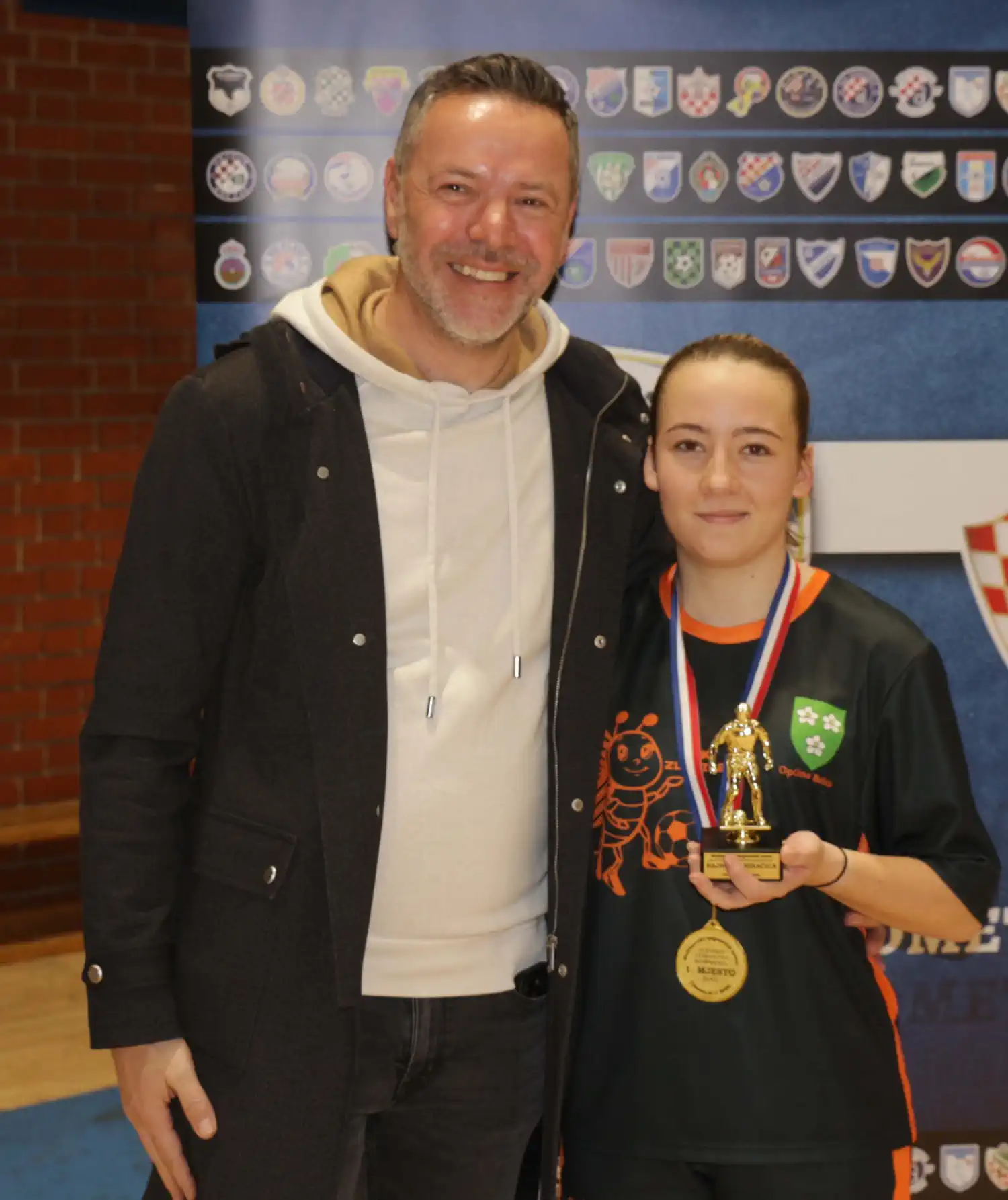 FOTO ZIMSKO KLUPSKO PRVENSTVO Pobjednici NK Podturen, veterani NK SlogeČk i Zlatice iz Belice (15)