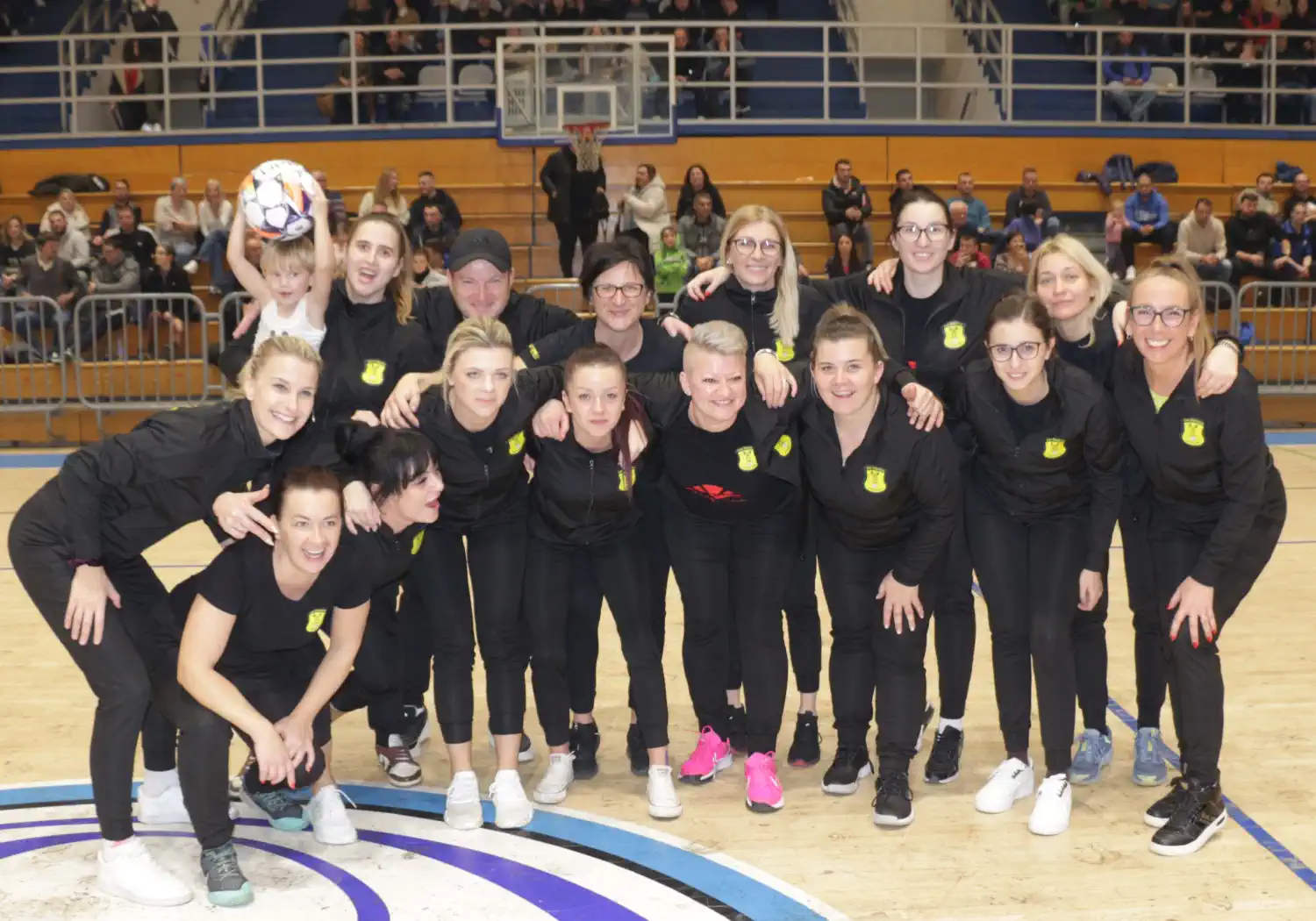 FOTO ZIMSKO KLUPSKO PRVENSTVO Pobjednici NK Podturen, veterani NK SlogeČk i Zlatice iz Belice (16)