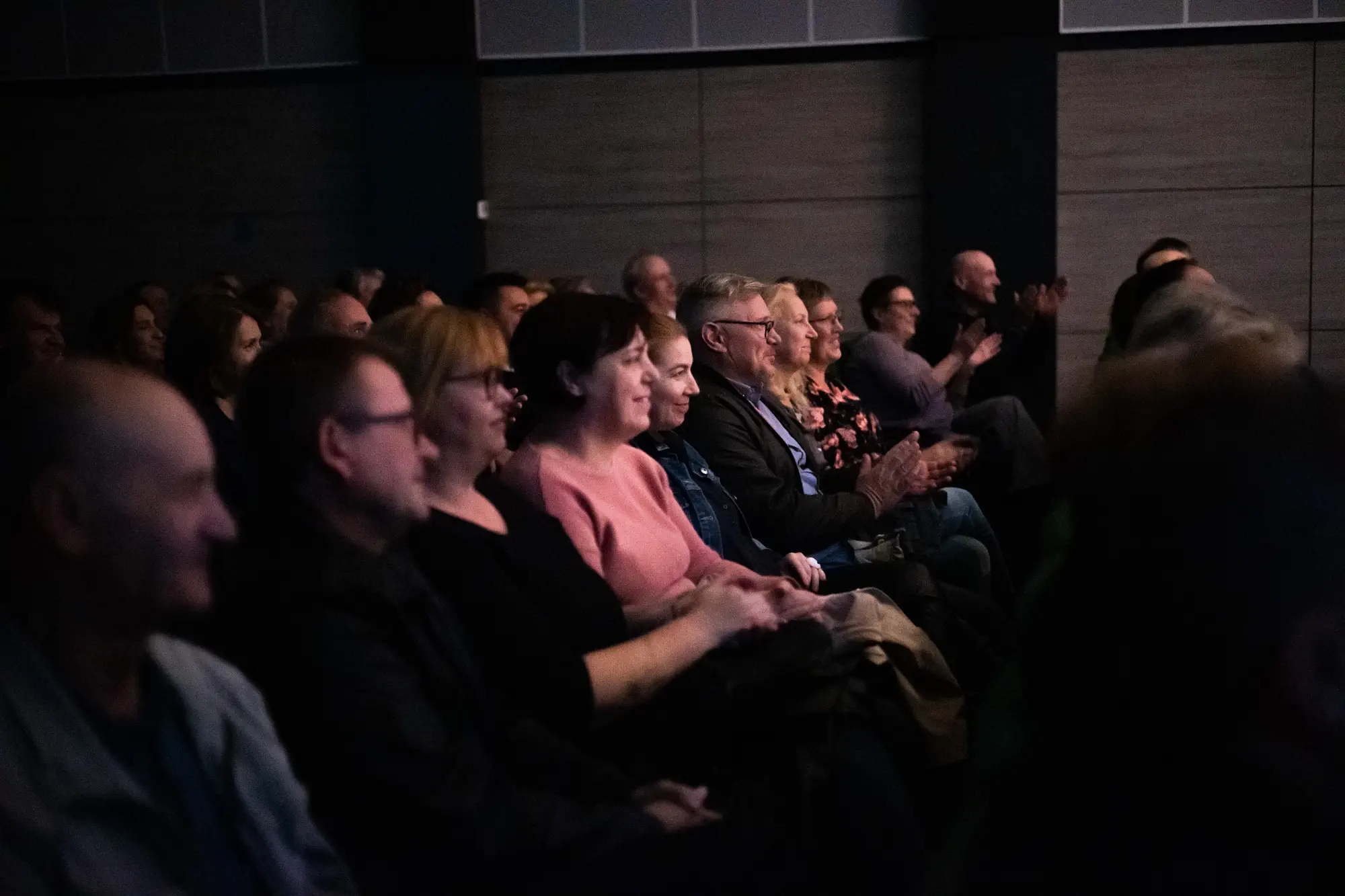 FOTO Zoran Predin u CZK Rudar Emotivni koncert s hitovima i šarmantnim humorom (9)