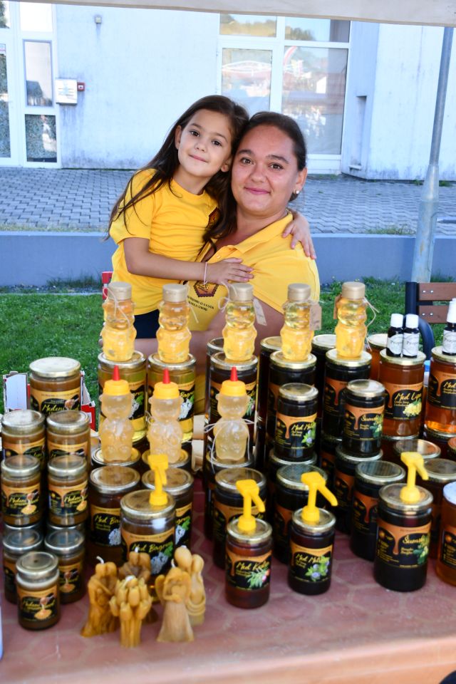 Festival črnog ulja Šenkovec (16) Festival črnog ulja Šenkovec (16)