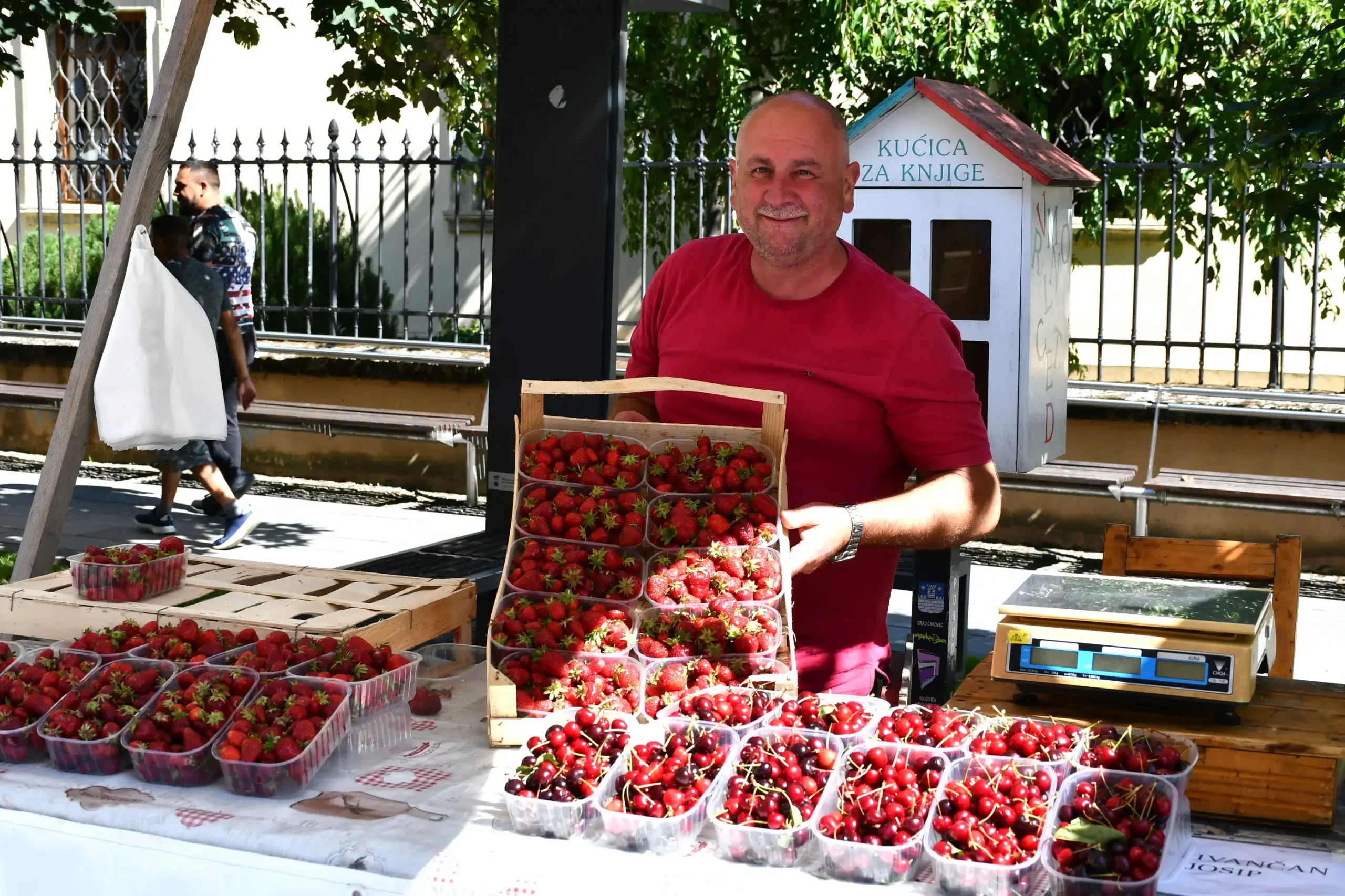 Festival cvijeća i jagoda 2024 (7) Festival cvijeća i jagoda 2024 (7)