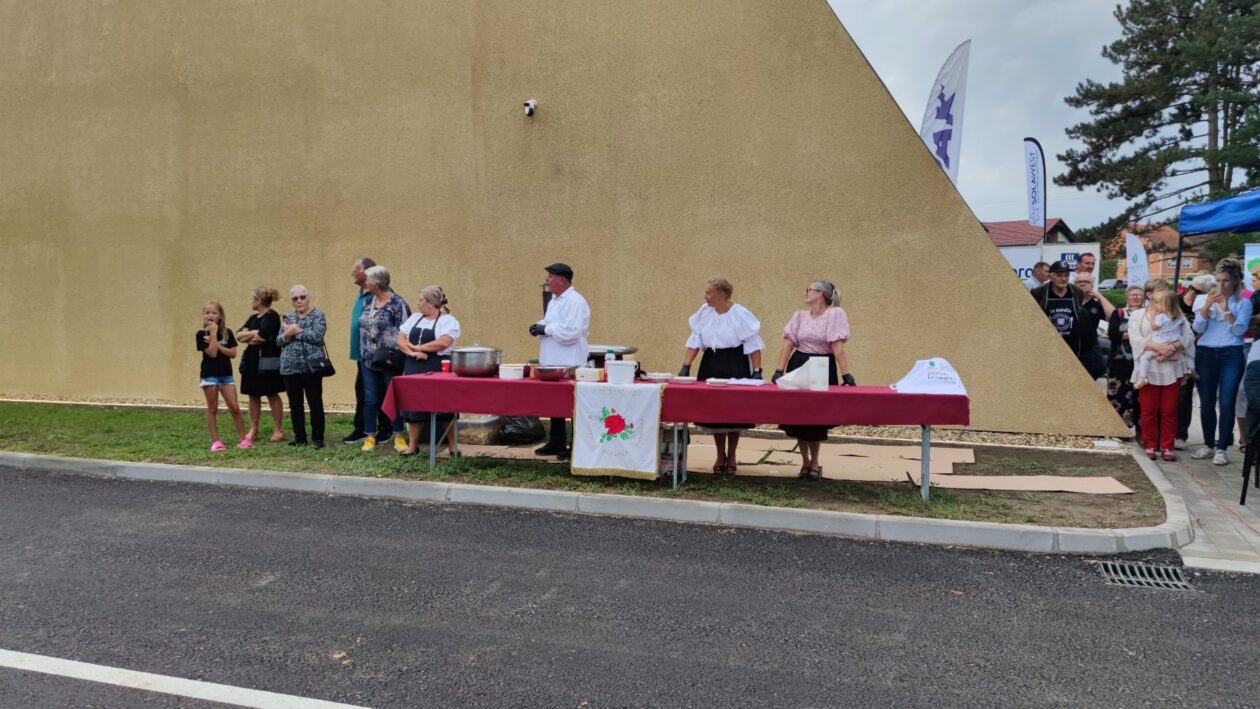 Festival krumpira, povorka starih strojeva (23)