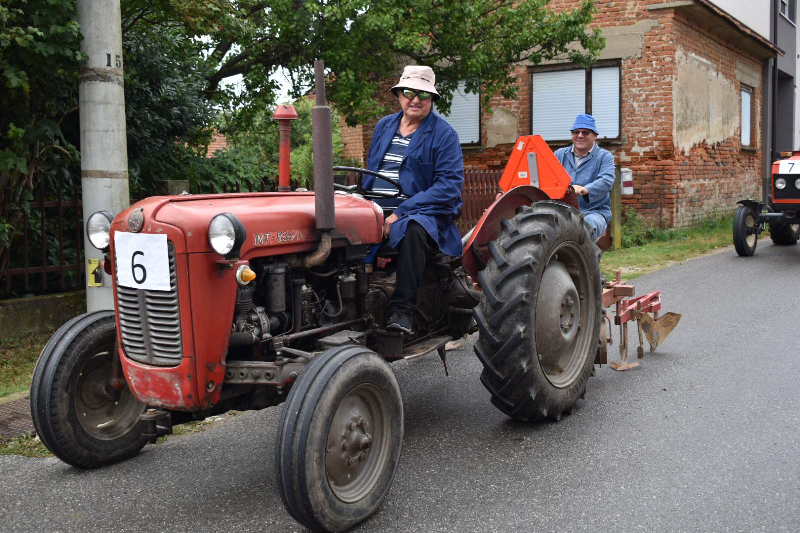 Festival krumpira, povorka strojeva i starih alata (11) Festival krumpira, povorka strojeva i starih alata (11)