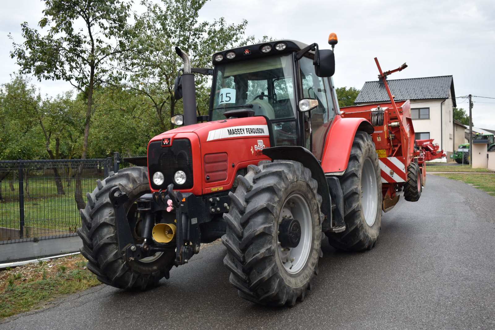 Festival krumpira, povorka strojeva i starih alata (17) Festival krumpira, povorka strojeva i starih alata (17)