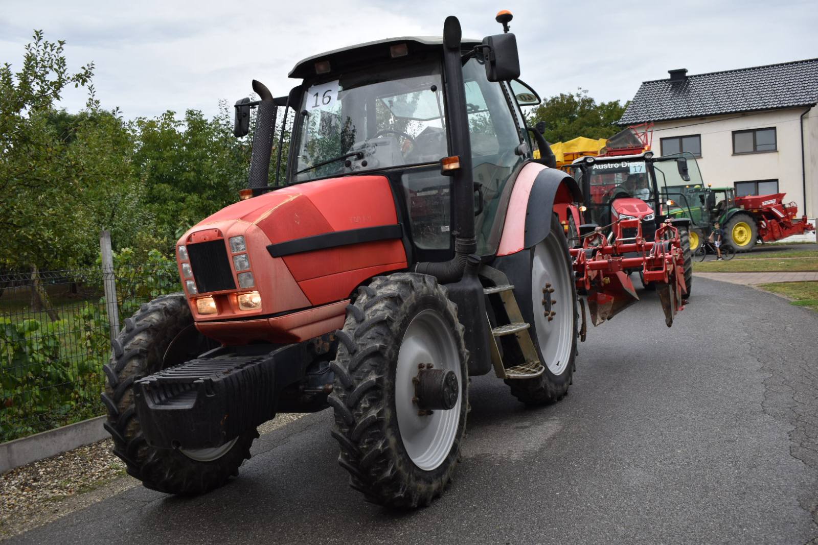 Festival krumpira, povorka strojeva i starih alata (20) Festival krumpira, povorka strojeva i starih alata (20)