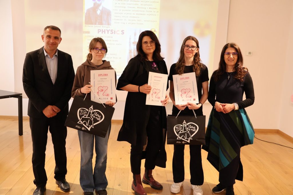 Festival znanosti 2025 (8) Festival znanosti 2025 (8)