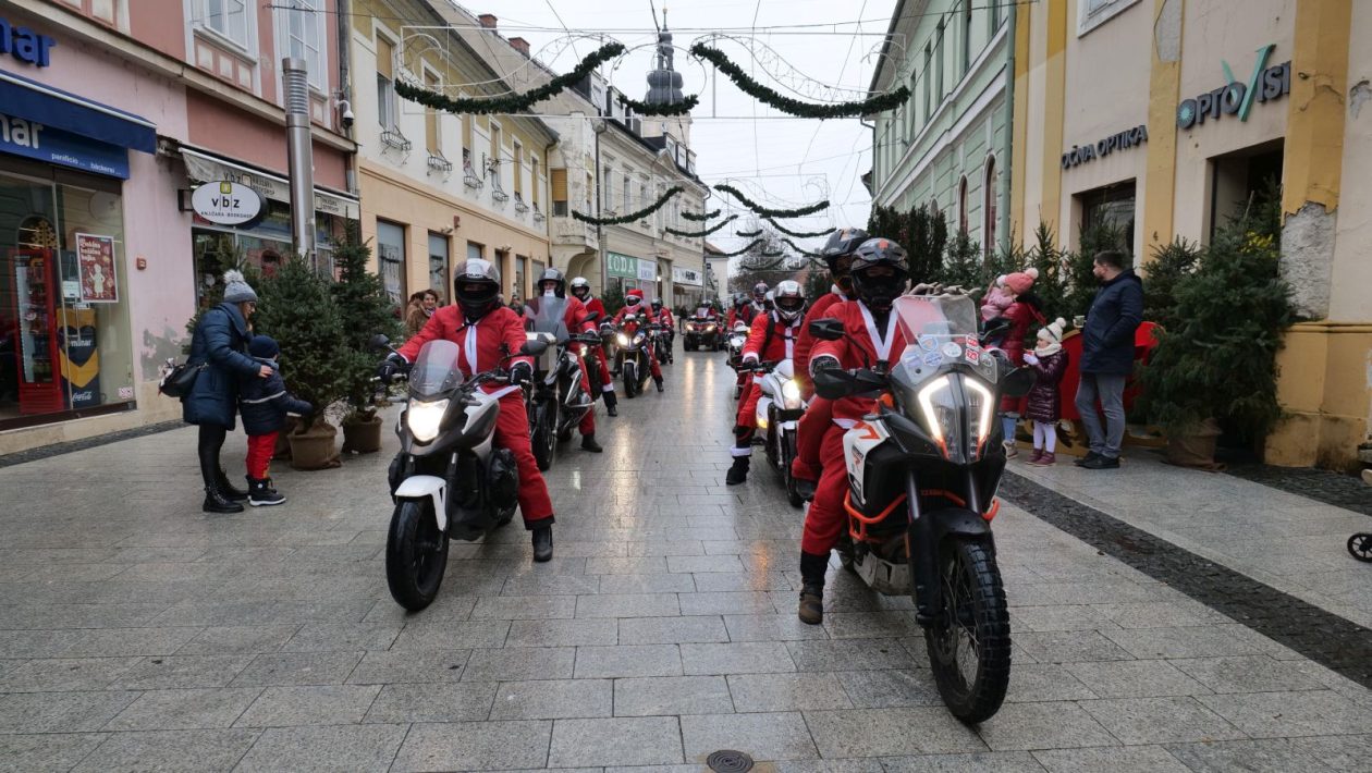 Foto mrazovi 2025 franjevački trg (17)