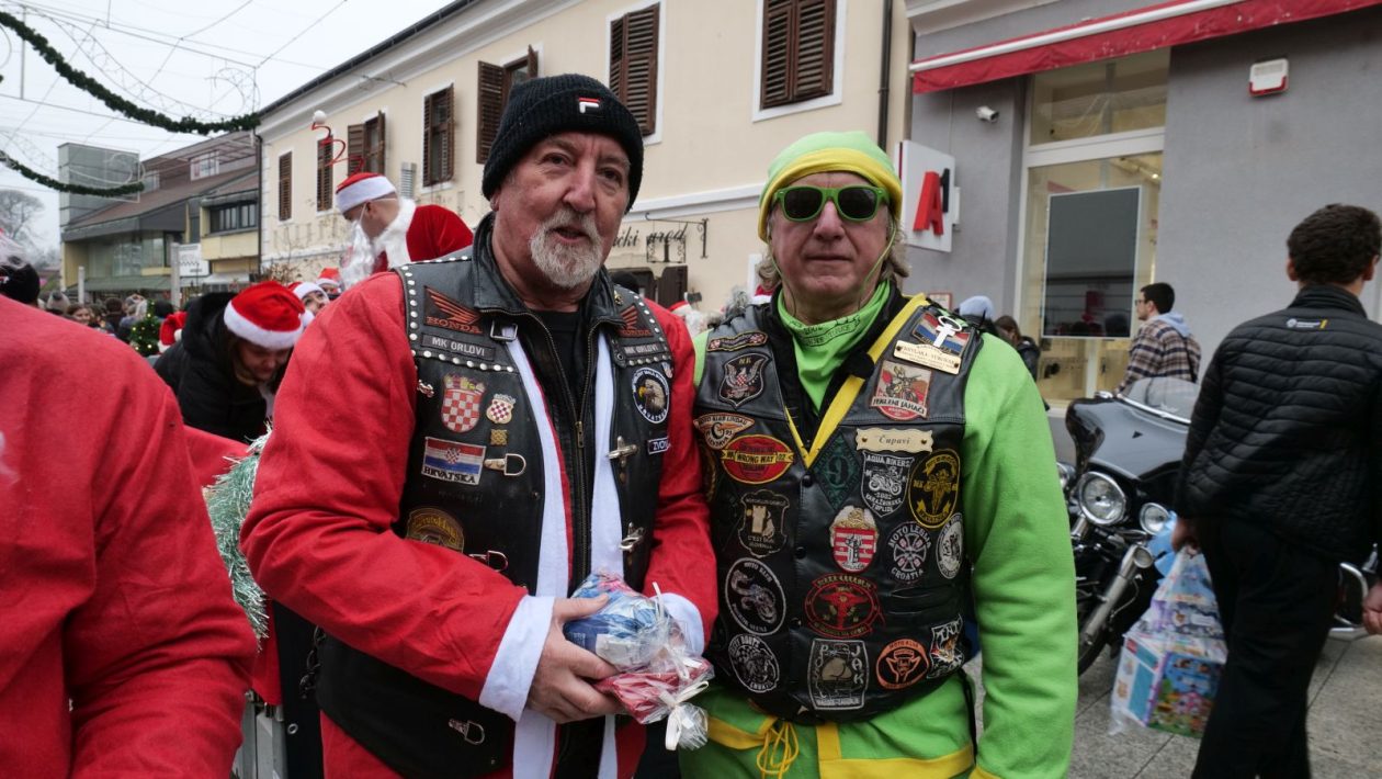 Foto mrazovi 2025 franjevački trg (41)