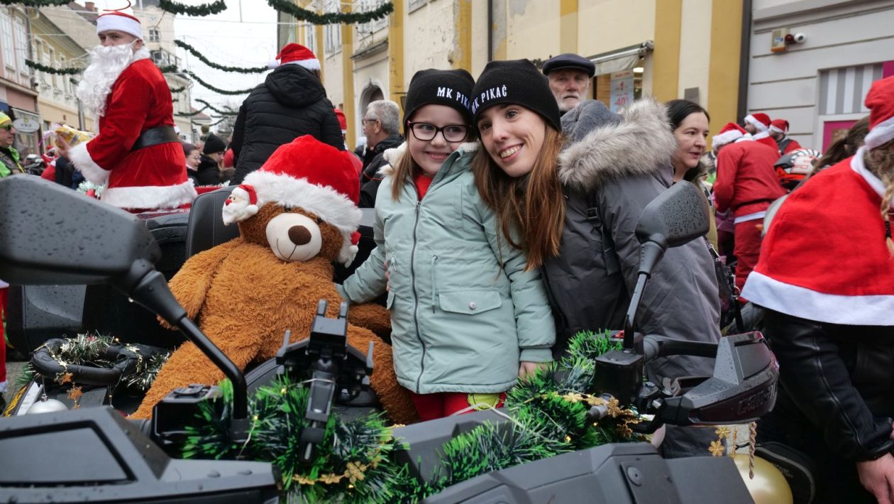 Foto mrazovi 2025 franjevački trg (45)