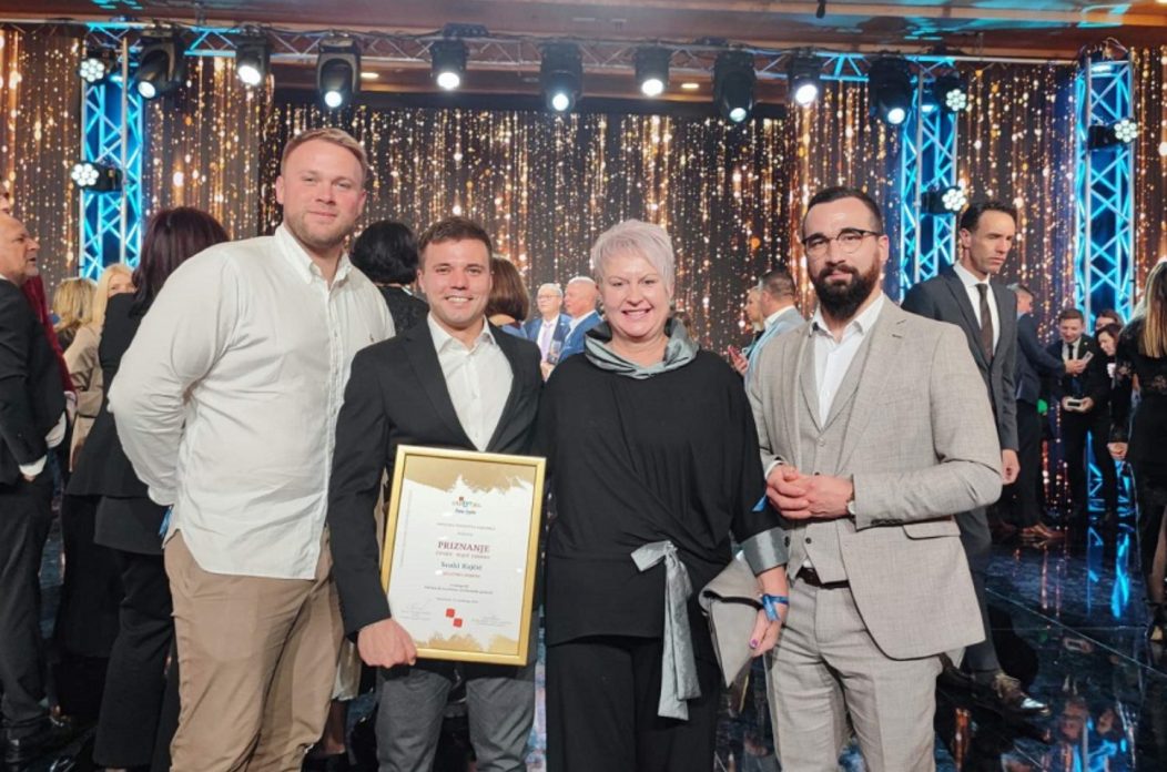 Damjan Mikec Damjan Mikec