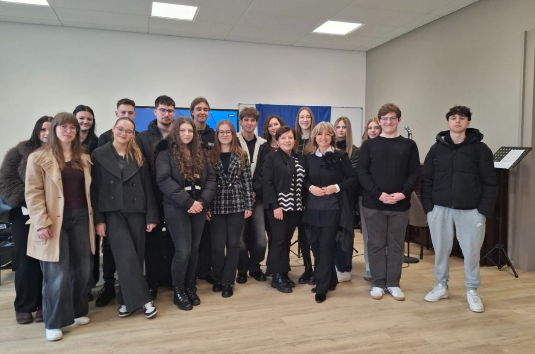 ETŠ i Sunčana Glavak