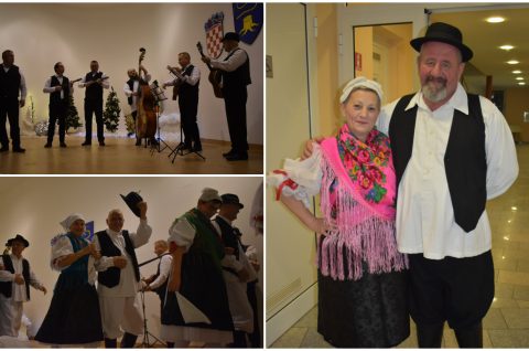 STRAHONINEC Božićna priredba (10) STRAHONINEC Božićna priredba (10)