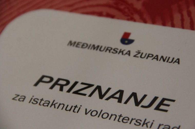 Javni poziv volentiranje