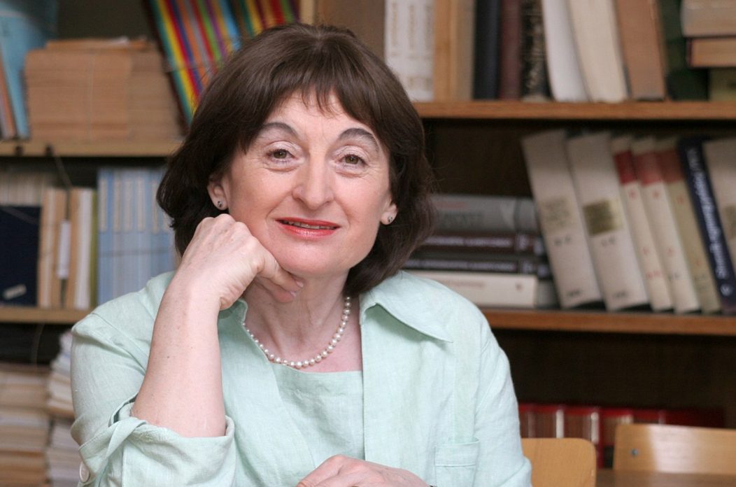 DUBRAVKA ORAIĆ TOLIĆ