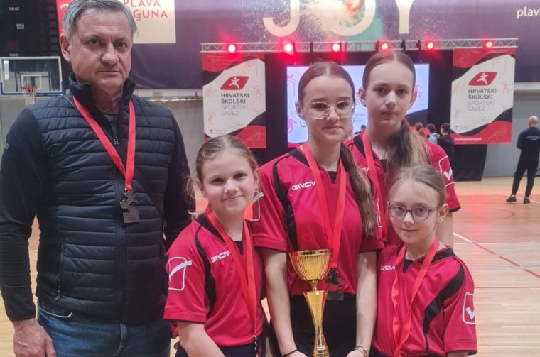 FotoJet (3) FotoJet (3)