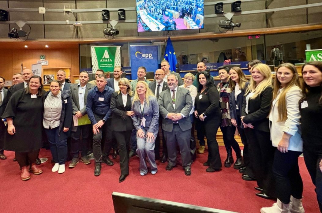 Mladi Poljoprivrednici Bruxssell Sunčana Glavak (1)