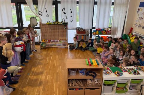 OŠ Ivanovec DV Pčelica (9) OŠ Ivanovec DV Pčelica (9)