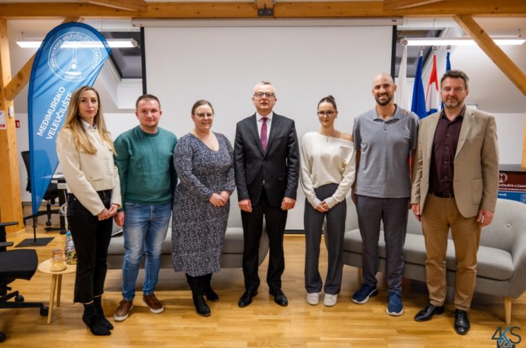 MEV – tribina MEV – tribina