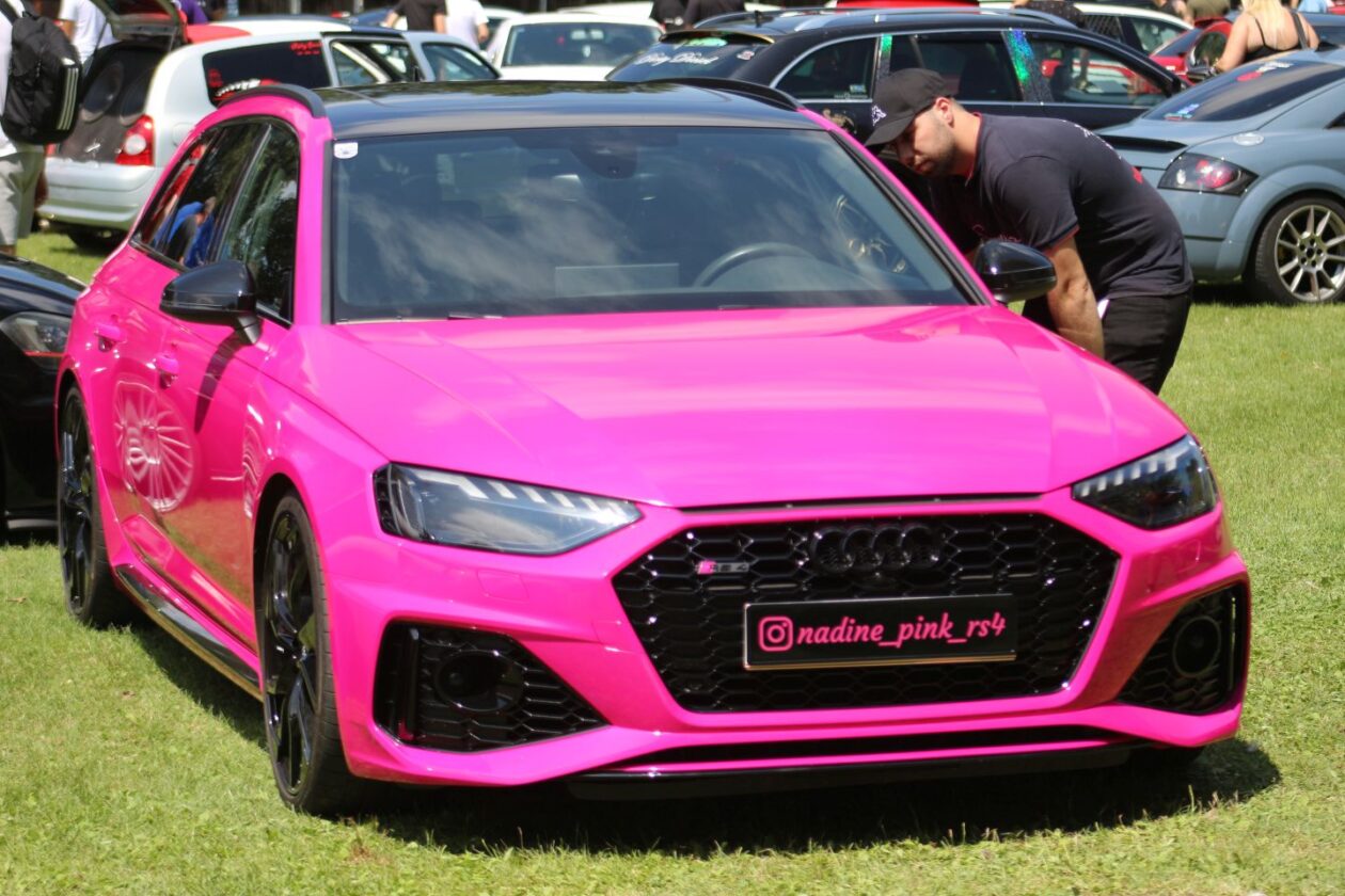 GARAGE FREAKS U AKCIJI Izletište Goričanec bruji od buke, dima i adrenalina – u tijeku je tuning car show (44)