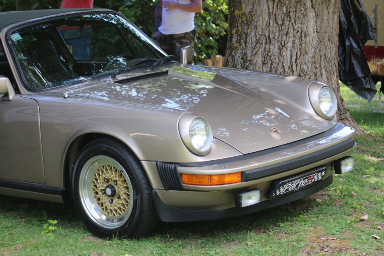 GARAGE FREAKS U AKCIJI Izletište Goričanec bruji od buke, dima i adrenalina – u tijeku je tuning car show (50)