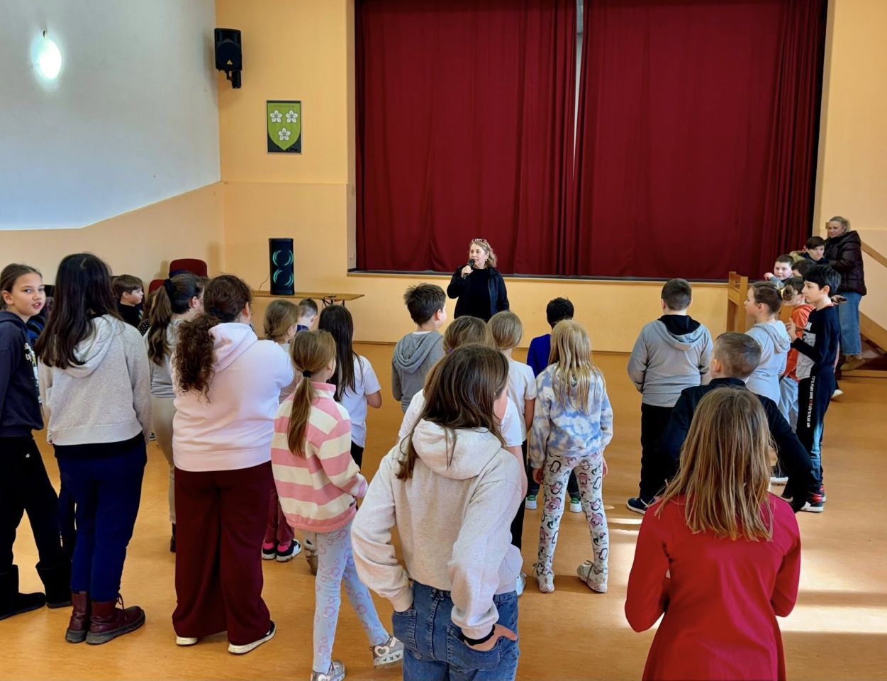 GARDINOVEC Djeca i članovi udruge Gardruža zajedno proslavili dan ispunjen smijehom i pjesmom (11)