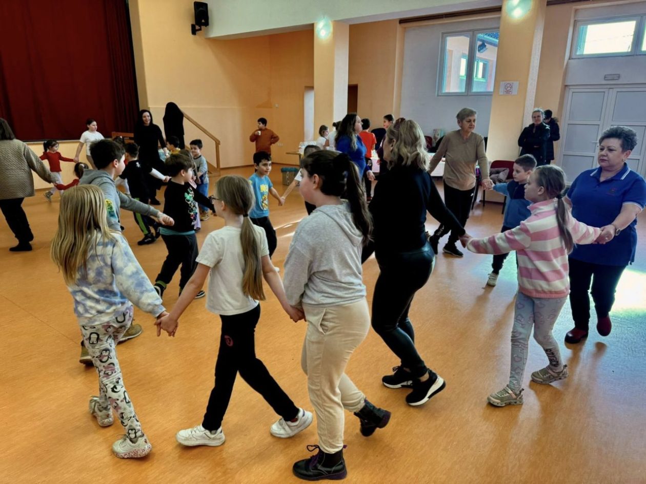 GARDINOVEC Djeca i članovi udruge Gardruža zajedno proslavili dan ispunjen smijehom i pjesmom (20)